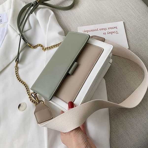 evening bags women's single literature design, trend, crossover, autumn and winter, 2021
evening bags women's single literature design, trend, crossover, autumn and winter, 2021