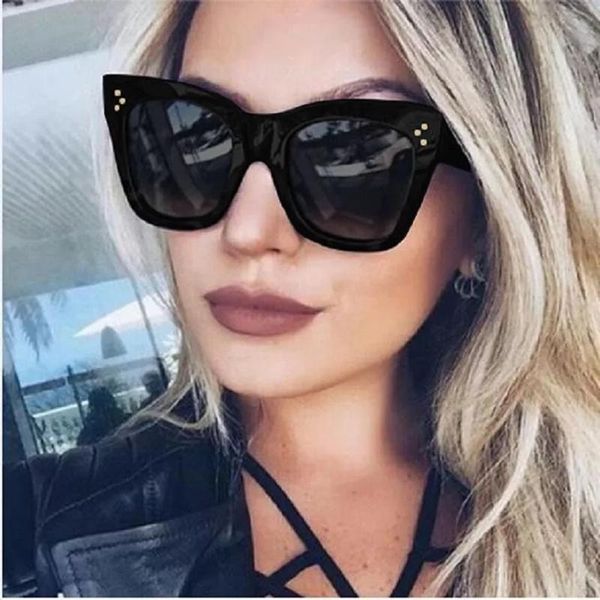 sunglasses 2021 square women brand designer retro mirror fashion sun glasses vintage shades lunette de soleil femme, White;black
sunglasses 2021 square women brand designer retro mirror fashion sun glasses vintage shades lunette de soleil femme, White;black