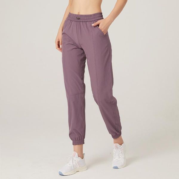 running pants 2021 sports fitness women elastic band waist quick dry loose yoga female streetwear pantalon femme, Black;blue
running pants 2021 sports fitness women elastic band waist quick dry loose yoga female streetwear pantalon femme, Black;blue