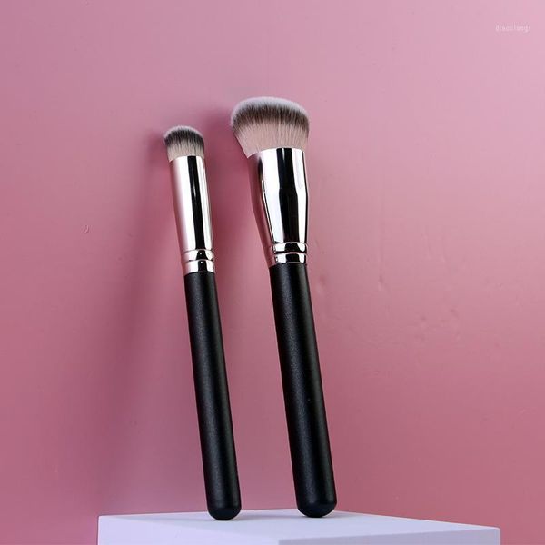 soft hair makeup brush 170 powder foundation 270 concealer flathead square liquid fiber eyelash curler1
soft hair makeup brush 170 powder foundation 270 concealer flathead square liquid fiber eyelash curler1