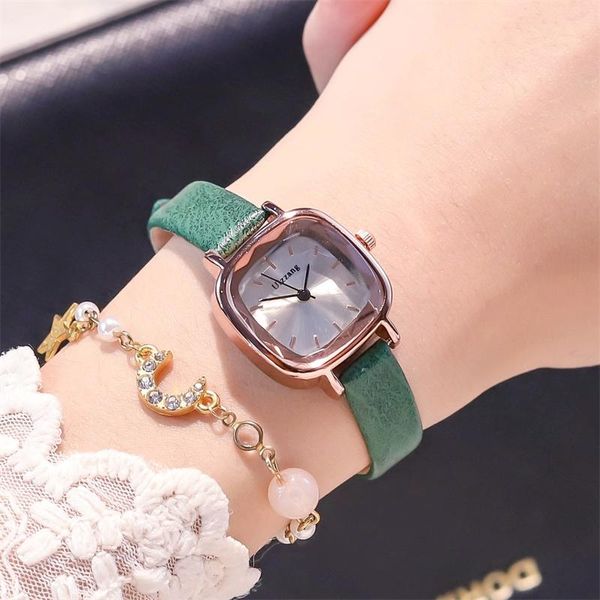 wristwatches luxury fashion square women watches ulzzang brand simple dial ladies quartz retro style female green leather clock, Slivery;brown
wristwatches luxury fashion square women watches ulzzang brand simple dial ladies quartz retro style female green leather clock, Slivery;brown