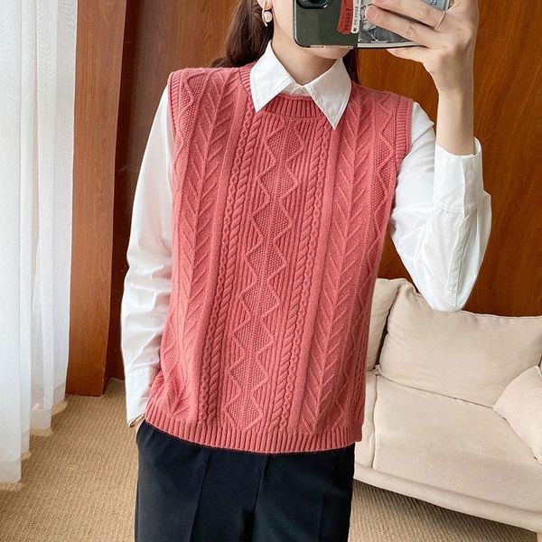 women's sweaters 100% pure merino wool knitted vest women 2021 winter fashion sleeveless pullovers female woolen oneck standard, White;black
women's sweaters 100% pure merino wool knitted vest women 2021 winter fashion sleeveless pullovers female woolen oneck standard, White;black