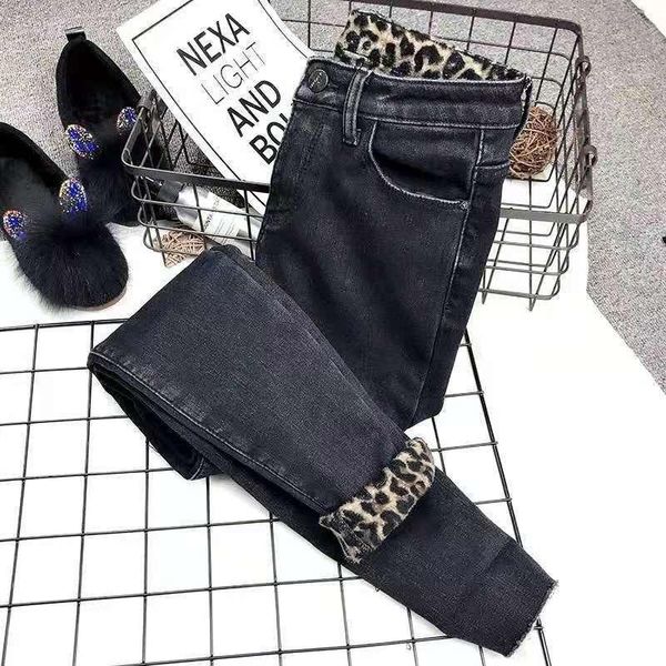 women's jeans plush leopard print black and gray winter thickened high waist fashion warm feet boots pants mother, Blue
women's jeans plush leopard print black and gray winter thickened high waist fashion warm feet boots pants mother, Blue