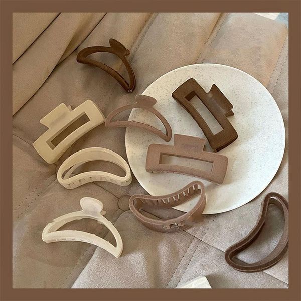 hair clips & barrettes elegant resin pin for women hollow square geometric headwear girls claw clip accessories, Golden;silver
hair clips & barrettes elegant resin pin for women hollow square geometric headwear girls claw clip accessories, Golden;silver
