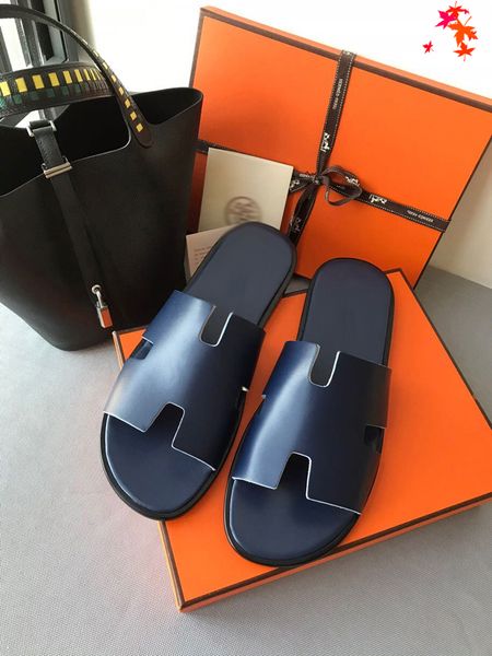 2021 designer fashion luxurys men slippers summer beach genuine leather rivet slipper flip flops sandals man casual flat slides with box lar, Black
2021 designer fashion luxurys men slippers summer beach genuine leather rivet slipper flip flops sandals man casual flat slides with box lar, Black