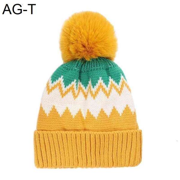 loose knitted beanie hat warm wool ball knitted hat fashion autumn and winter, Blue;gray
loose knitted beanie hat warm wool ball knitted hat fashion autumn and winter, Blue;gray