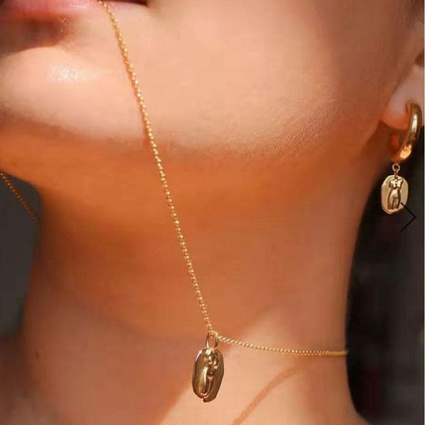 pendant necklaces veelff high polish 18k plating real gold titanium steel necklace woman body contour choker for women, Silver
pendant necklaces veelff high polish 18k plating real gold titanium steel necklace woman body contour choker for women, Silver