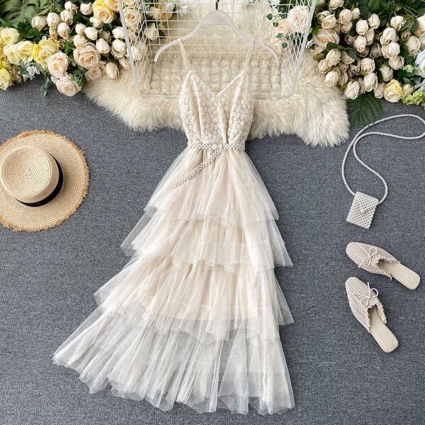 elegant women v neck backless slim long rode fashion embroidery patchwork mesh dress summer party dresses 210602, Black;gray
elegant women v neck backless slim long rode fashion embroidery patchwork mesh dress summer party dresses 210602, Black;gray
