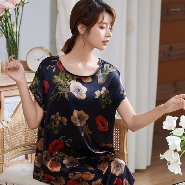women's sleepwear summer flower print 110kg women silk pajamas cropped pant short sleeve pyjamas o neck large size pajama set l-5xl 400, Black;red
women's sleepwear summer flower print 110kg women silk pajamas cropped pant short sleeve pyjamas o neck large size pajama set l-5xl 400, Black;red
