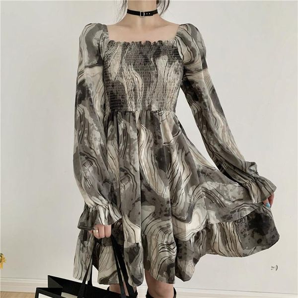 casual dresses tie-dye dress 2021 autumn french niche waist is thin temperament ruffled long-sleeved square collar derss, Black;gray
casual dresses tie-dye dress 2021 autumn french niche waist is thin temperament ruffled long-sleeved square collar derss, Black;gray