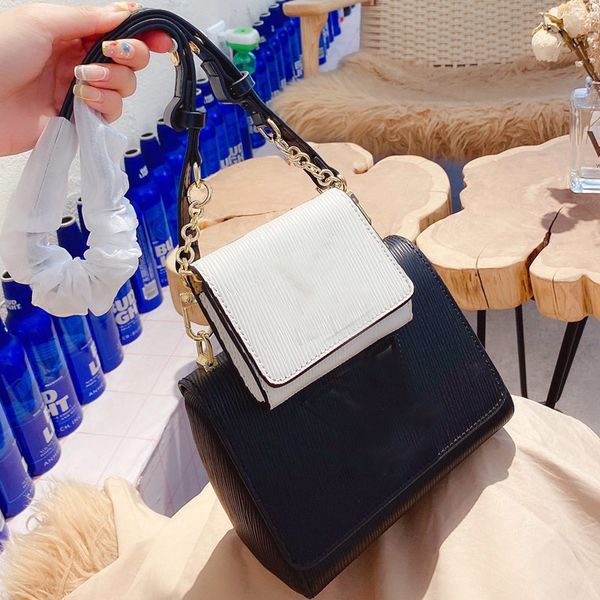 womens handbags purse 2pcs set v lock flap twist shoulder chain crossbody multi pochette cross body bags pouch lady tote
womens handbags purse 2pcs set v lock flap twist shoulder chain crossbody multi pochette cross body bags pouch lady tote