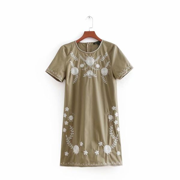 casual lady floral embroidery mini dress fashion women o neck short sleeve vestidos d1863 210430, Black;gray
casual lady floral embroidery mini dress fashion women o neck short sleeve vestidos d1863 210430, Black;gray