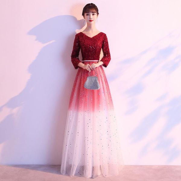 women v-neck elegant bride wedding dresses exquisite sequins trim long evening party dress sweet dreamy mesh banquet gown s-3xl ethnic cloth, Red
women v-neck elegant bride wedding dresses exquisite sequins trim long evening party dress sweet dreamy mesh banquet gown s-3xl ethnic cloth, Red