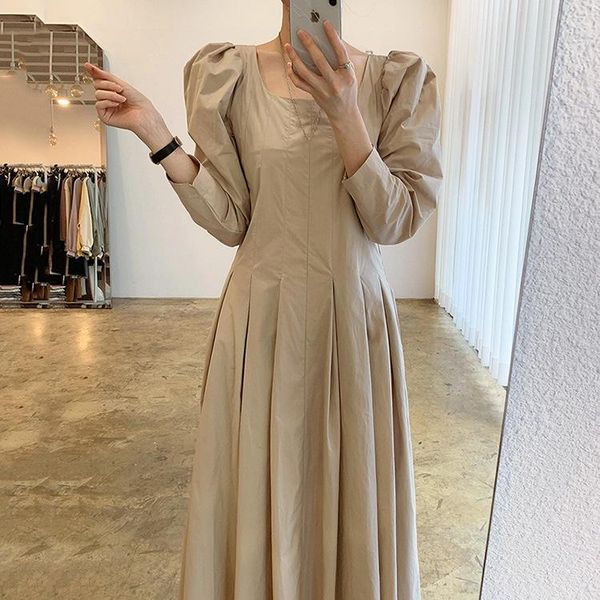 casual dresses 2021 spring elegant square collar pleated bubble sleeve women's fashion mid-calf dress ft934, Black;gray
casual dresses 2021 spring elegant square collar pleated bubble sleeve women's fashion mid-calf dress ft934, Black;gray