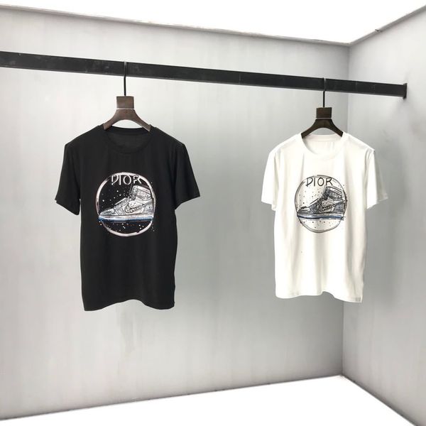 the men's leather clothes, classic style, good fabrics and possession are the beginning of another fashion. men's t-shirtssize: m~
the men's leather clothes, classic style, good fabrics and possession are the beginning of another fashion. men's t-shirtssize: m~