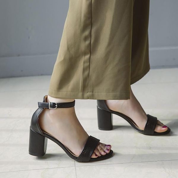 ochanmeb shoe sandals women ladies size 43 ankle strap buckle shoes woman peep toe hollow out cool sandalias mujer, Black
ochanmeb shoe sandals women ladies size 43 ankle strap buckle shoes woman peep toe hollow out cool sandalias mujer, Black