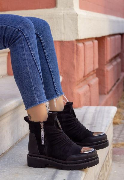 boots sultan urox suede leather side zipper boots, black low heel comfort casual classic fancy sport booties, shoes for women 2021
boots sultan urox suede leather side zipper boots, black low heel comfort casual classic fancy sport booties, shoes for women 2021