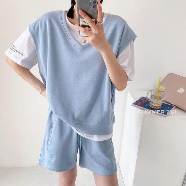 women's tracksuits summer women 3 pieces tracksuit outfits 2021 short sleeve cotton tee sleeveless tank vest and sweat shorts sets, Gray
women's tracksuits summer women 3 pieces tracksuit outfits 2021 short sleeve cotton tee sleeveless tank vest and sweat shorts sets, Gray