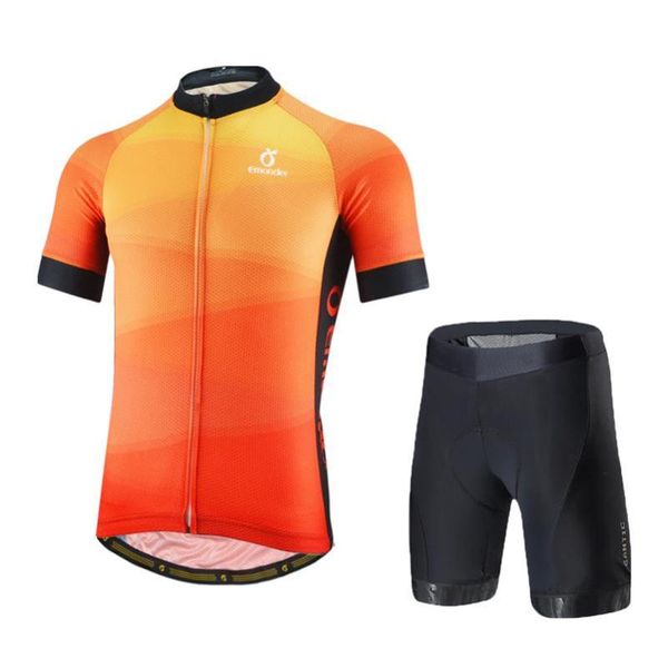 racing sets summer cycling jersey pro fit italian imported 8 hours riding pad bike shorts breathable clothing, Black;blue
racing sets summer cycling jersey pro fit italian imported 8 hours riding pad bike shorts breathable clothing, Black;blue