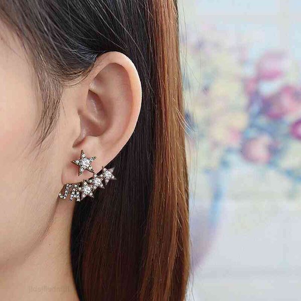 luxury designer fashion style women vintage bee sale earring favorite high instagram quality with box, Red;brown
luxury designer fashion style women vintage bee sale earring favorite high instagram quality with box, Red;brown