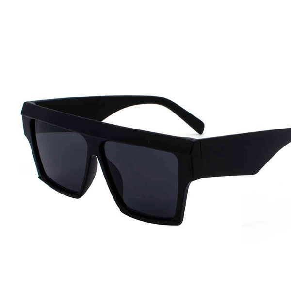 personality square men's sunglass beach sunglass women's retro versatile glass, White;black
personality square men's sunglass beach sunglass women's retro versatile glass, White;black