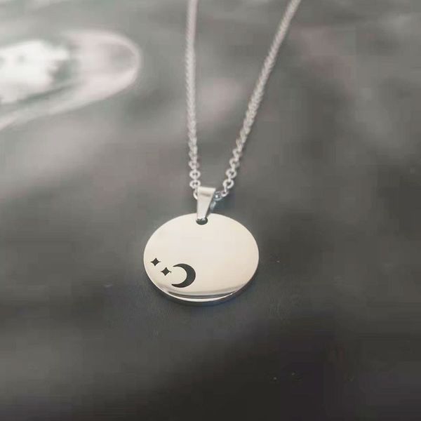 everfast 10pc/lot new glossy moon stars pendant necklaces women simple disc charms choker necklace stainless steel party jewelry gift sn350, Silver
everfast 10pc/lot new glossy moon stars pendant necklaces women simple disc charms choker necklace stainless steel party jewelry gift sn350, Silver
