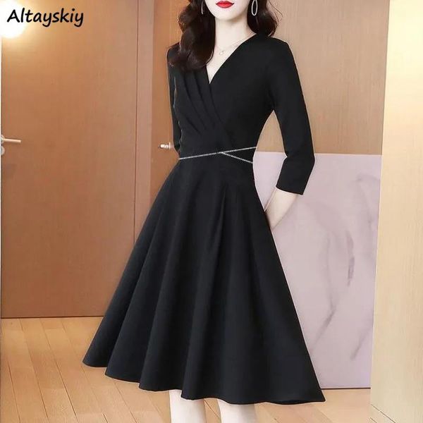 casual dresses women black dress v-neck sequins vintage ladies elegant three quarter sleeve knee length slim vestidos female large size -3x, Black;gray
casual dresses women black dress v-neck sequins vintage ladies elegant three quarter sleeve knee length slim vestidos female large size -3x, Black;gray