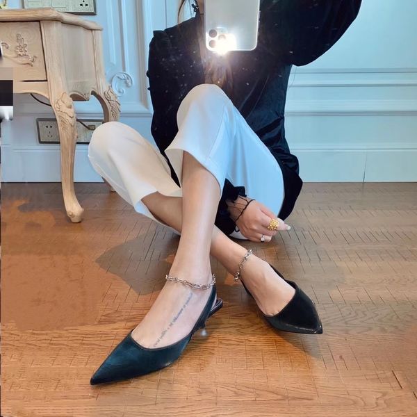 sandals fashion women summer slides pointed toe thin low heeled metal chain ankle strap dress shoes woman size 35-39 w4tr, Black
sandals fashion women summer slides pointed toe thin low heeled metal chain ankle strap dress shoes woman size 35-39 w4tr, Black