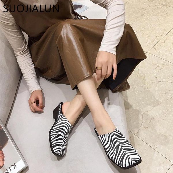spring women mules shoes brand designer square toe slip on slipper casual outdoor low heel slides flip flop slippers, Black
spring women mules shoes brand designer square toe slip on slipper casual outdoor low heel slides flip flop slippers, Black