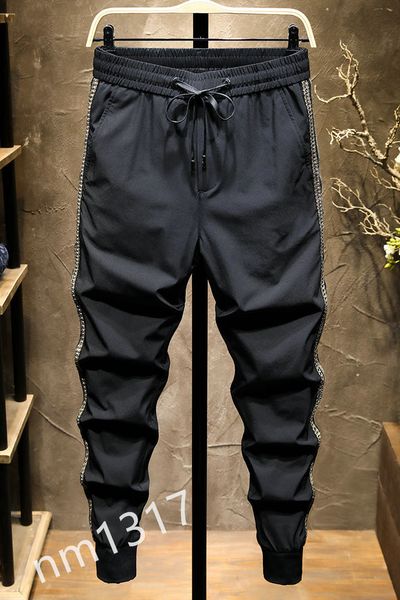 2021 men's thin fashion joker stretch nine pants loose, straight, slim, foot banding casual trousers m-4xl#08, Black
2021 men's thin fashion joker stretch nine pants loose, straight, slim, foot banding casual trousers m-4xl#08, Black