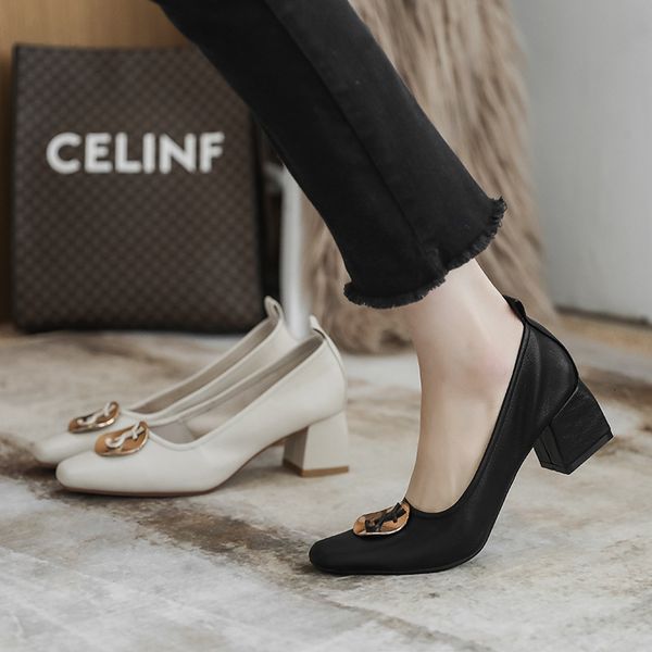 sandals granny shoes women thick heel fashion single casual soft shallow mouth korean leather 616-5 qlz2, Black
sandals granny shoes women thick heel fashion single casual soft shallow mouth korean leather 616-5 qlz2, Black