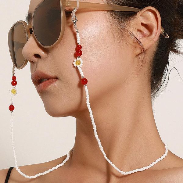 sunglasses frames fashion chain colorful flower bead glasses small daisy antilost mask lanyard hold straps girls women, Silver
sunglasses frames fashion chain colorful flower bead glasses small daisy antilost mask lanyard hold straps girls women, Silver