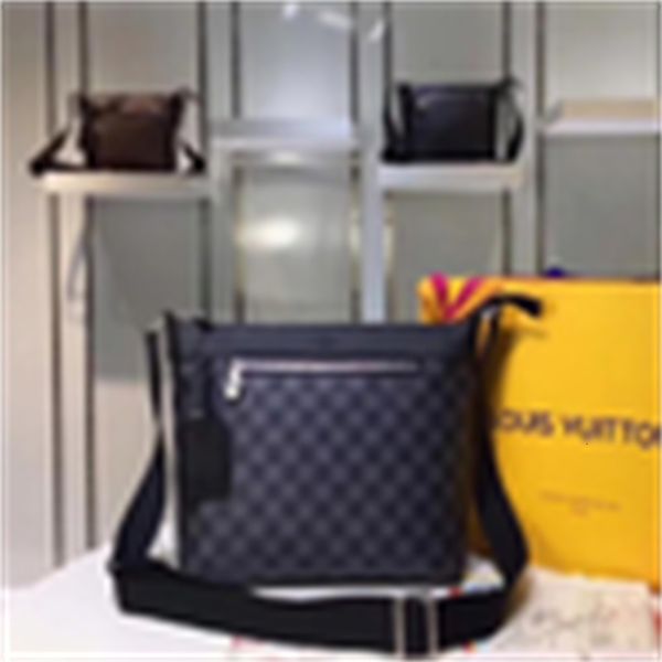 iconic cross mick handbag men handbags designer handles shoulder bags totes luxury body bag clutches evening n40003
iconic cross mick handbag men handbags designer handles shoulder bags totes luxury body bag clutches evening n40003