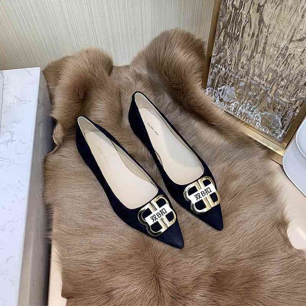 bb pointed flat shoes women's 2021 new black versatile shallow single shoes women's low heel leather double b button women's
bb pointed flat shoes women's 2021 new black versatile shallow single shoes women's low heel leather double b button women's