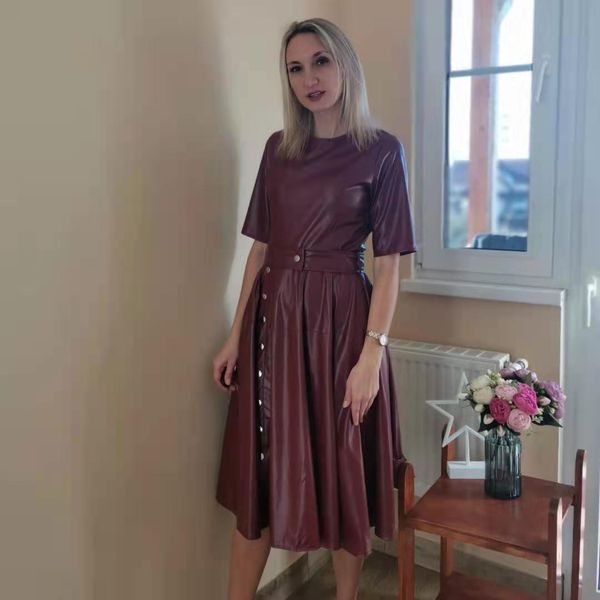 casual dresses sweet a-line pu leather woman o-neck single breasted short sleeve high waist mid-calf holiday z5s0, Black;gray
casual dresses sweet a-line pu leather woman o-neck single breasted short sleeve high waist mid-calf holiday z5s0, Black;gray
