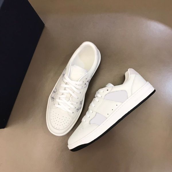 2021 true slippers leather business shoes grind arenaceous leisure and dual purpose size 38-45 men shoess q5, Red;white
2021 true slippers leather business shoes grind arenaceous leisure and dual purpose size 38-45 men shoess q5, Red;white