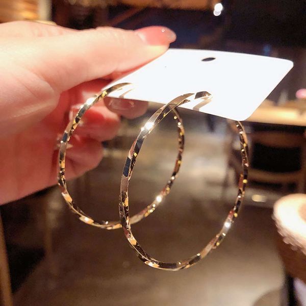 japanese and korean personality exaggerated big circle s925 women's fashion versatile temperament net red earrings, Black
japanese and korean personality exaggerated big circle s925 women's fashion versatile temperament net red earrings, Black