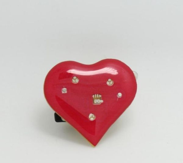 2021 wholesale-25 pcs/lot heart-shaped pattern kids cartoon led brooch, lighting brooches with pin p-17, White
2021 wholesale-25 pcs/lot heart-shaped pattern kids cartoon led brooch, lighting brooches with pin p-17, White