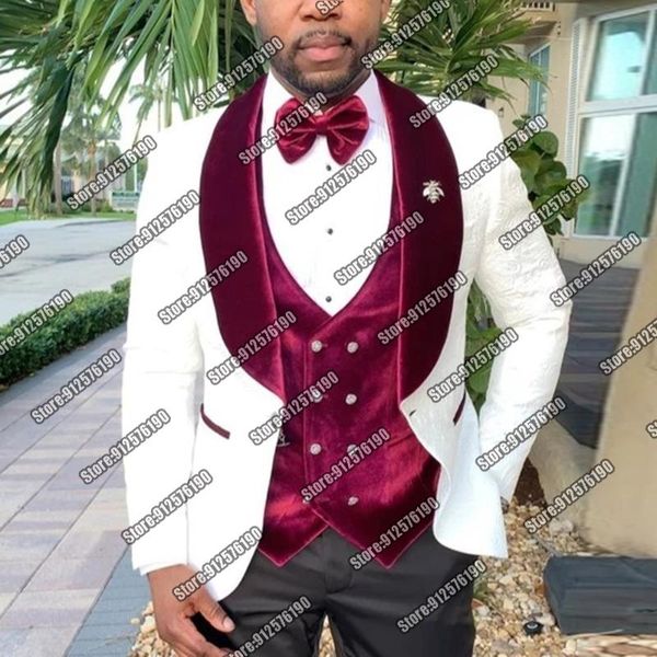 men's suits & blazers burgundy jacquard men for wedding tuxedos satin peaked lapel jacket+velvet vest+black pants prom dress business c, White;black
men's suits & blazers burgundy jacquard men for wedding tuxedos satin peaked lapel jacket+velvet vest+black pants prom dress business c, White;black