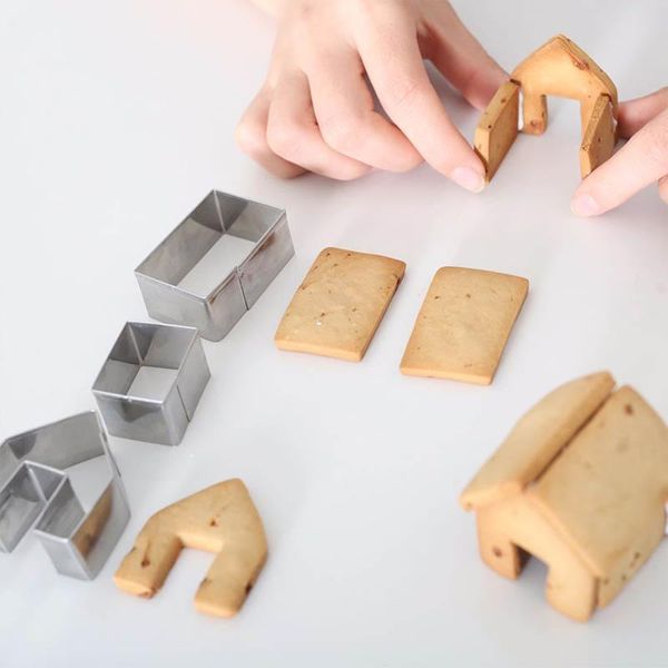 baking moulds 3 pcs cookie mould cute accessories stainless steel christmas gingerbread mold biscuit cutter set mini house shape
baking moulds 3 pcs cookie mould cute accessories stainless steel christmas gingerbread mold biscuit cutter set mini house shape