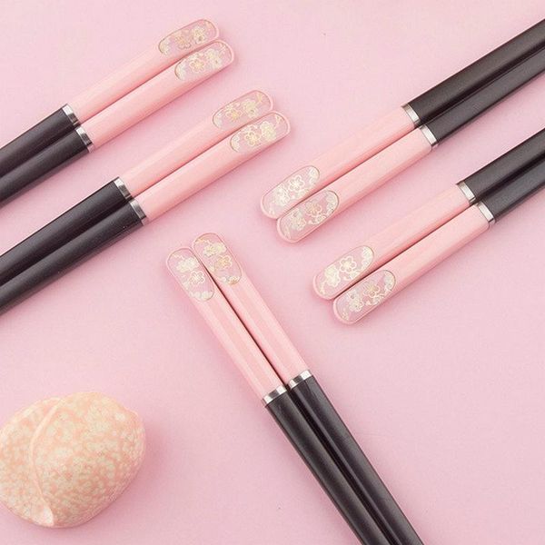 pair creative cherry chopsticks cartoon personality alloy family restaurant high temperature resistance
pair creative cherry chopsticks cartoon personality alloy family restaurant high temperature resistance