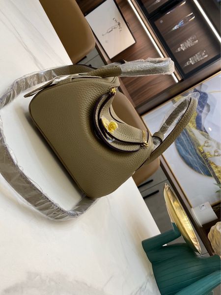 2021 korean inner patch doctor soft handle color contrast horizontal square khaki medium solid lock women's bag5tyv
2021 korean inner patch doctor soft handle color contrast horizontal square khaki medium solid lock women's bag5tyv