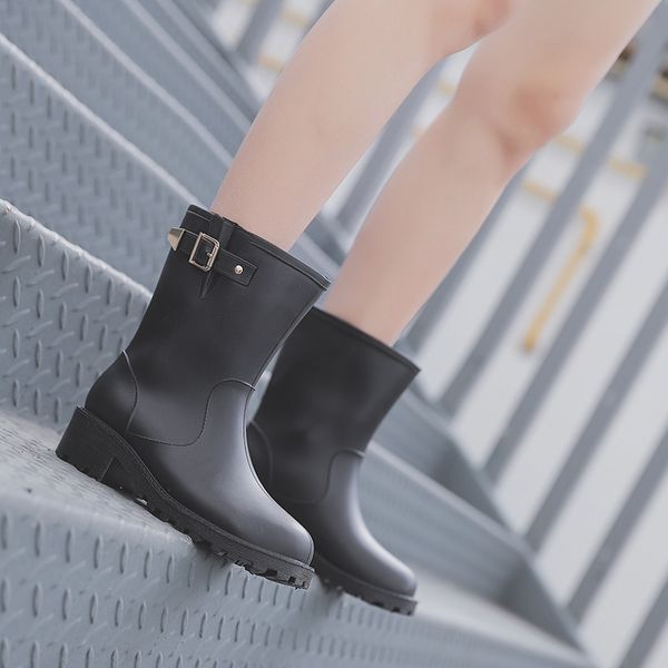 f4 special middle heel spring and autumn rain sho, women's boots, korean fashion water rubber square buckle,, Black
f4 special middle heel spring and autumn rain sho, women's boots, korean fashion water rubber square buckle,, Black
