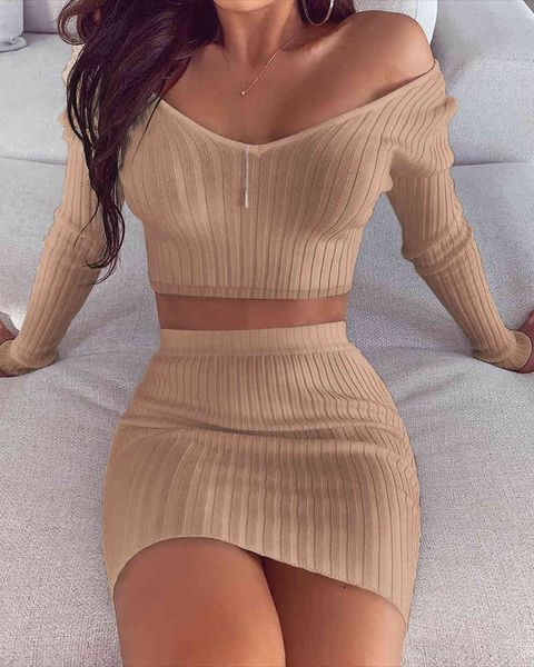 women solid ribbed crop & skirt sets female two piece suit sets casual summer autumn sets v neck blouse mini skirt 210415, White
women solid ribbed crop & skirt sets female two piece suit sets casual summer autumn sets v neck blouse mini skirt 210415, White