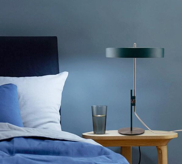 postmodern nordic table lamp office deck luxury marble minimalist eye care bule study home bedroom room lamps
postmodern nordic table lamp office deck luxury marble minimalist eye care bule study home bedroom room lamps