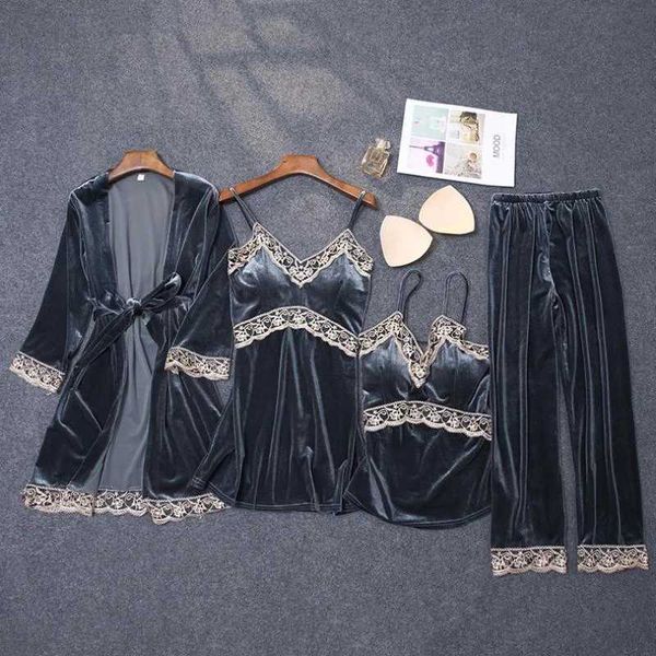 women's sleepwear mode fluwelen 4 stuks warm winter pyjama sets vrouwen lace robe nachtkleding pak mouwloze velours intie, Black;red
women's sleepwear mode fluwelen 4 stuks warm winter pyjama sets vrouwen lace robe nachtkleding pak mouwloze velours intie, Black;red