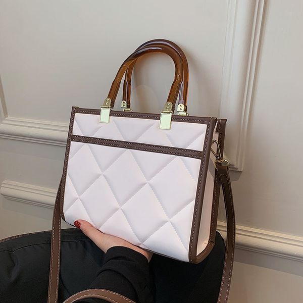 factory direct sale 75% off this year's popular autumn small female 2021 new trendy net red versatile one shoulder underarm bags
factory direct sale 75% off this year's popular autumn small female 2021 new trendy net red versatile one shoulder underarm bags