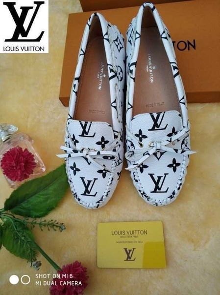 shoes designer mules luxury women slides casual slippers handmade walking thongs tennis sandals wdn9, Black;white
shoes designer mules luxury women slides casual slippers handmade walking thongs tennis sandals wdn9, Black;white
