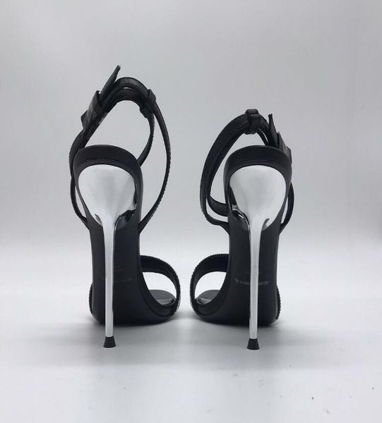 classic new arrival stiletto diamond upper narrow high-heeled 9cm sandals eu35-40, Black
classic new arrival stiletto diamond upper narrow high-heeled 9cm sandals eu35-40, Black