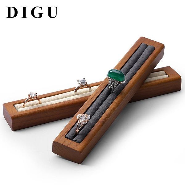 jewelry pouches, bags solid wood microfiber jewellery rack, elastic strip, ring seat, earrings, display props, counter, window props, Pink;blue
jewelry pouches, bags solid wood microfiber jewellery rack, elastic strip, ring seat, earrings, display props, counter, window props, Pink;blue